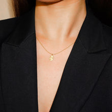 Load image into Gallery viewer, 14k Gold Vermeil Face Pendant Necklace