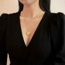 Load image into Gallery viewer, 18K Gold Vermeil Star Oval Locket Necklace