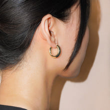 Load image into Gallery viewer, 18K Gold Vermeil Chunky Hoop Earrings