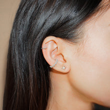 Load image into Gallery viewer, 18k Gold Vermeil Beaded Ear Cuff