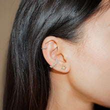 Load image into Gallery viewer, Silver Sparkle CZ Ear Cuff