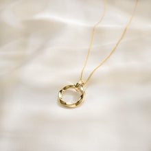 Load image into Gallery viewer, Chunky Twisted Circle Necklace in 14k Gold Vermeil