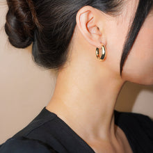 Load image into Gallery viewer, 18K Gold Vermeil Chunky Hoop Earrings
