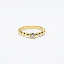 Load image into Gallery viewer, 18k Gold Vermeil Pebble CZ Solitaire Ring

