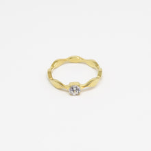 Load image into Gallery viewer, 18k Gold Vermeil CZ Wave Solitaire Ring
